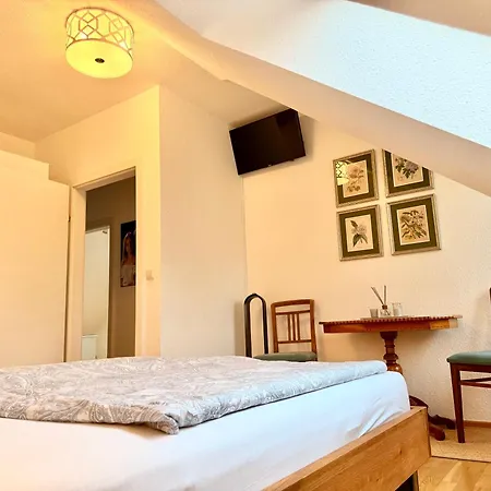 Luxury Living In The 19Th District
