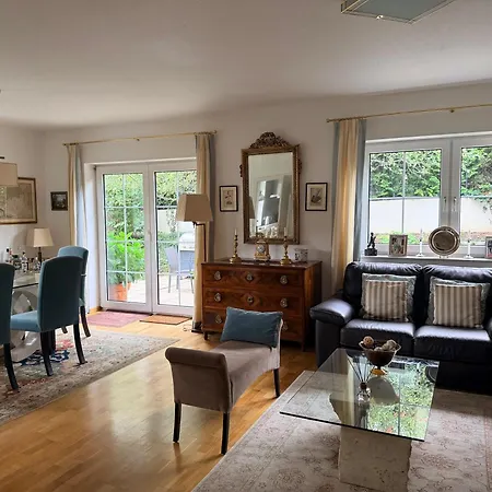 Luxury Living In The 19Th District